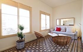 Suites4days Plaça Catalunya Design